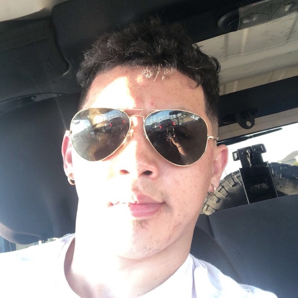 Meet your Posher, Joel - Picture 1 of 1